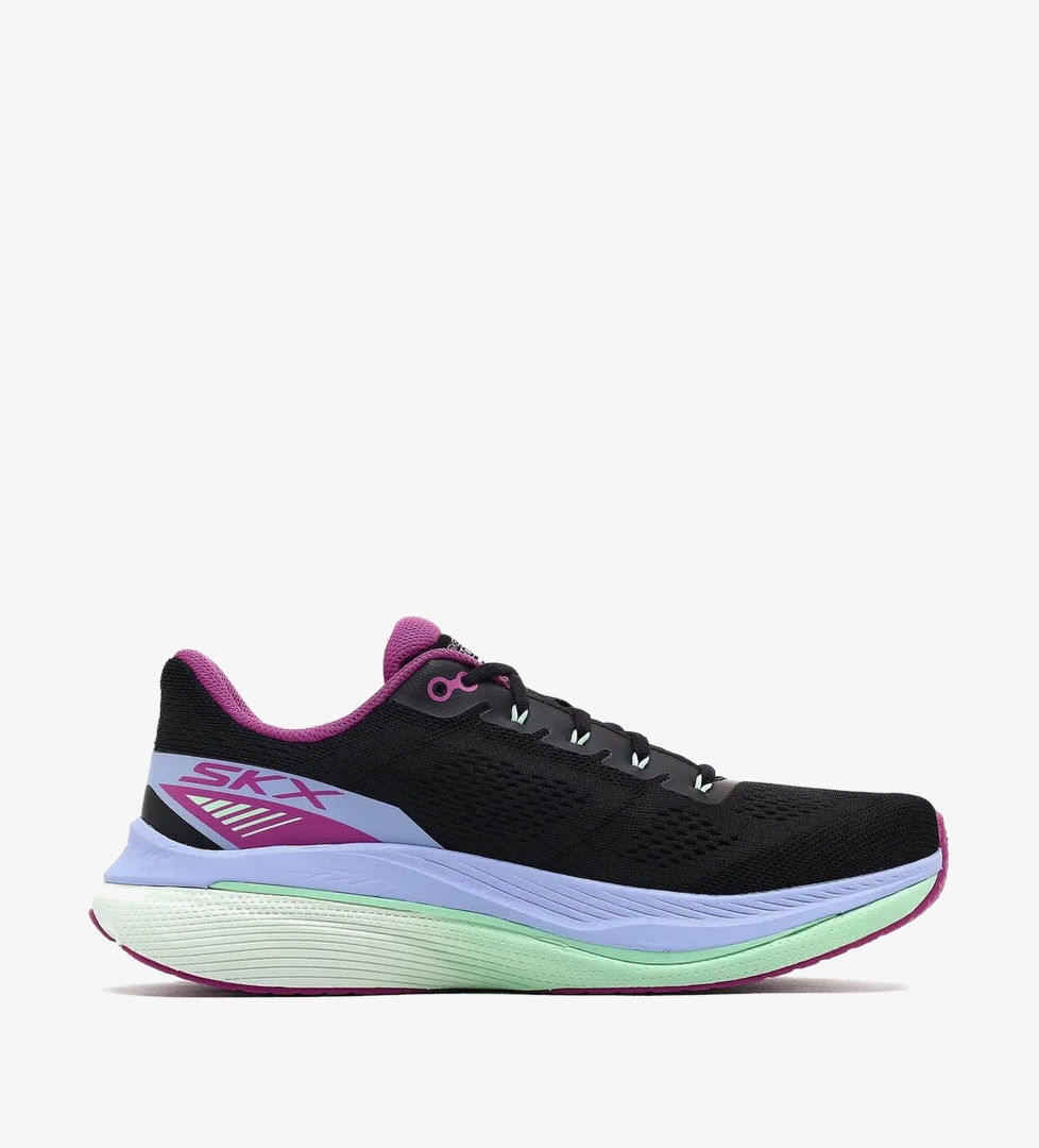 Skechers Max Cushioning Kadın Siyah Koşu Ayakkabısı