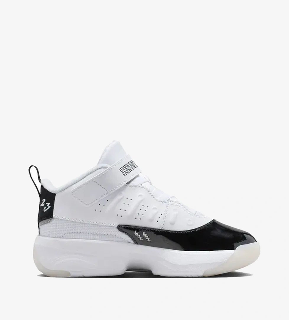 Jordan Jordan Max Aura 7 Çocuk Beyaz Basketbol Ayakkabısı model görseli