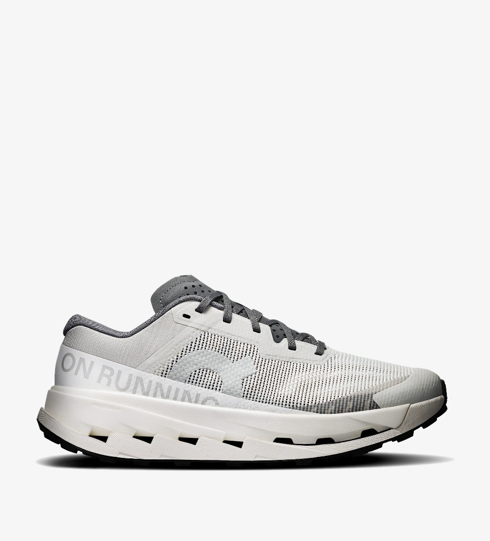 On Running On Cloudultra 3 Erkek Gri Koşu Ayakkabısı model görseli