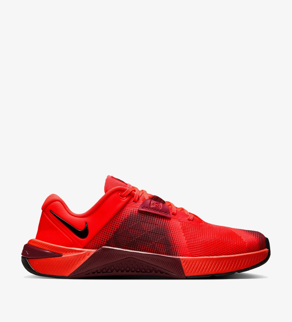 Nike Nike Metcon 10 Kadın Kırmızı Antrenman Ayakkabısı model görseli