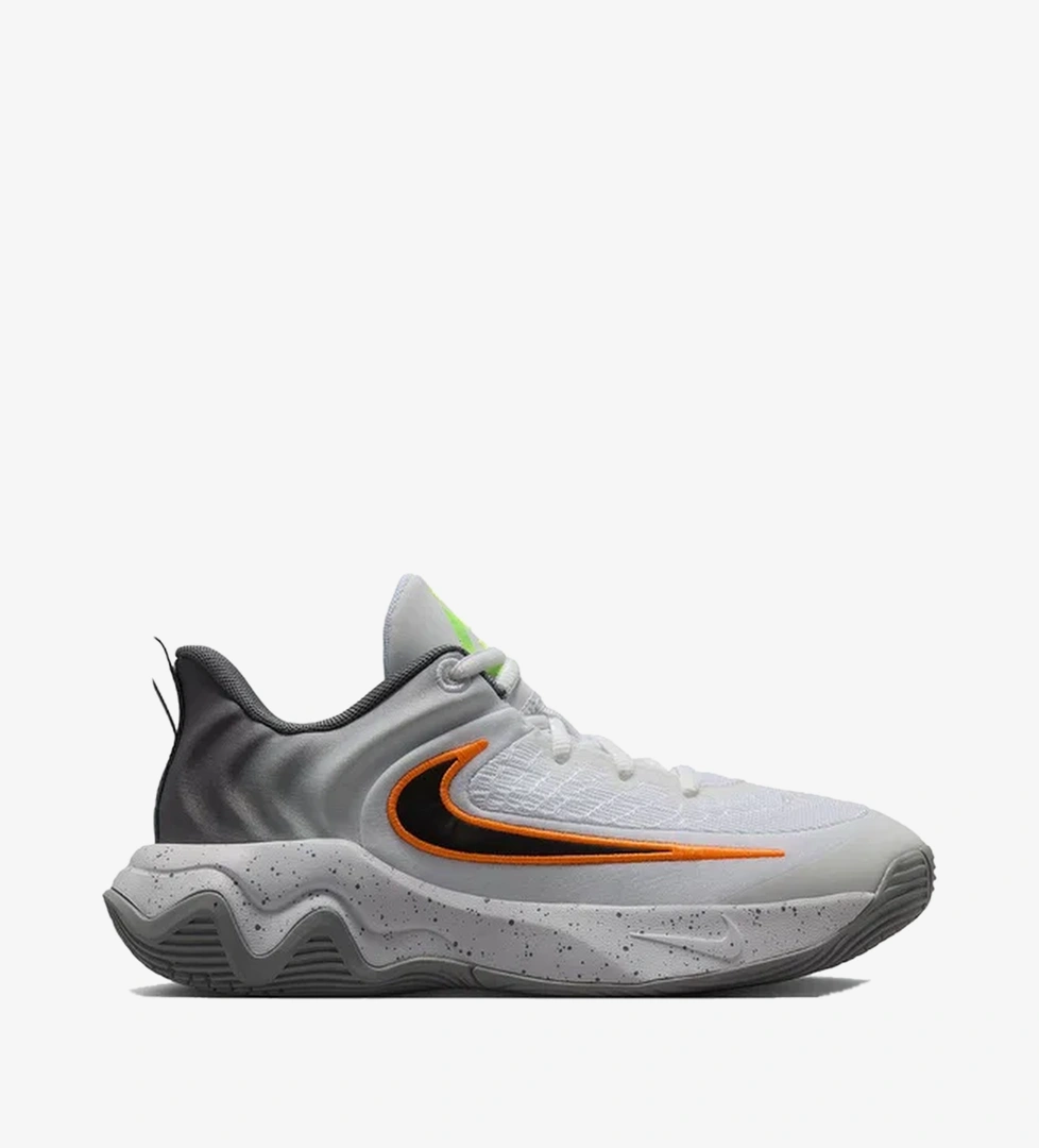 Nike Giannis Immortality 4 Çocuk Beyaz Basketbol Ayakkabısı
