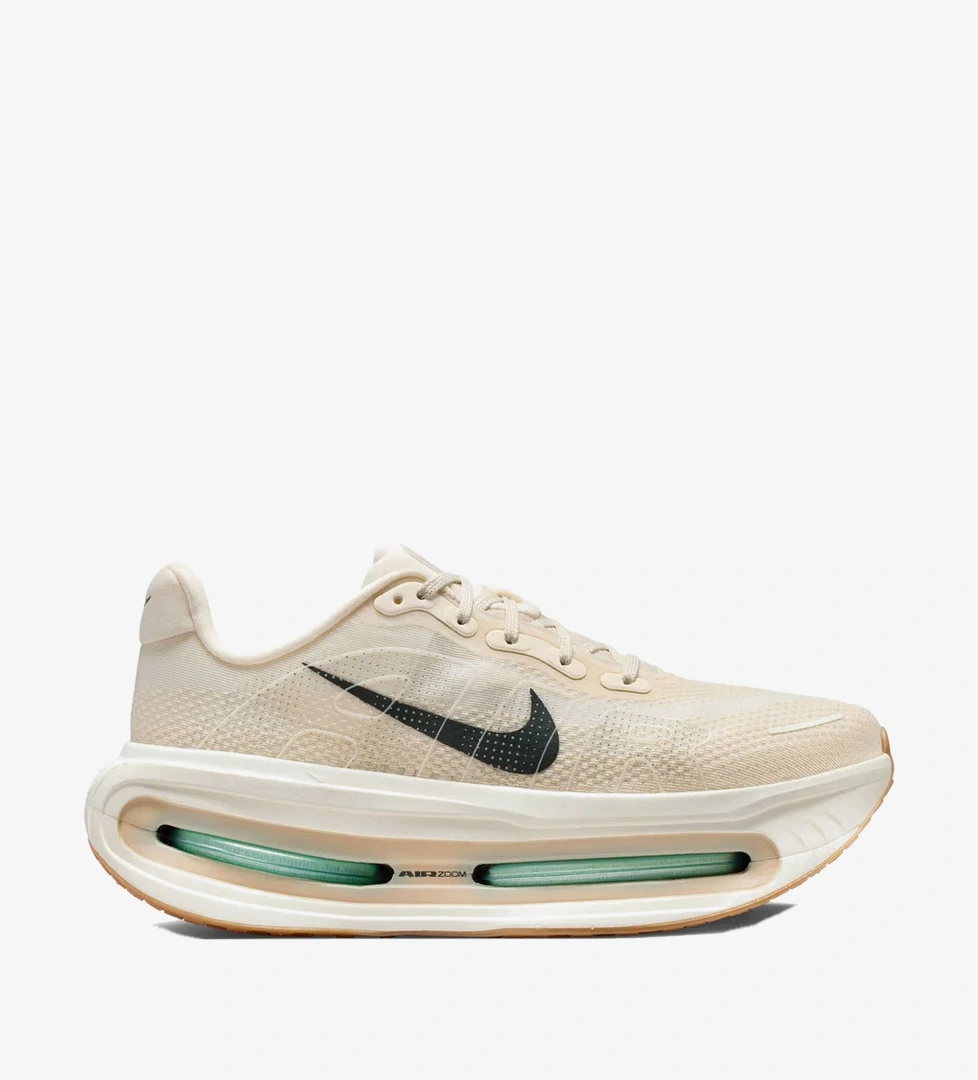 Nike Krem Nike Vomero