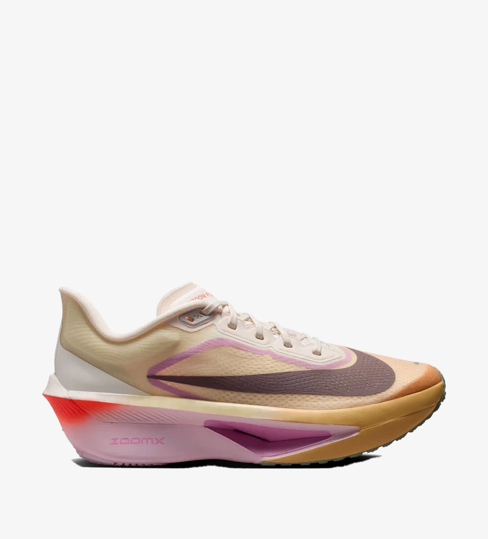 Nike Zoom Fly 6 Kadın Krem Koşu Ayakkabısı