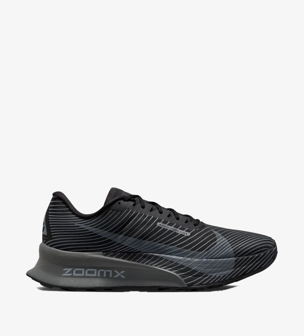 Nike Siyah Nike Acg