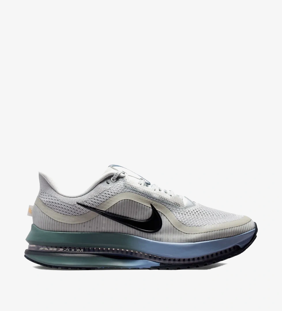 Nike Pegasus Premium Erkek Gri Yol Koşu Ayakkabısı