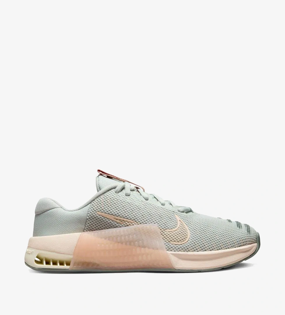 Nike Metcon 9 Kadın Gri Antrenman Ayakkabısı - Görsel 1