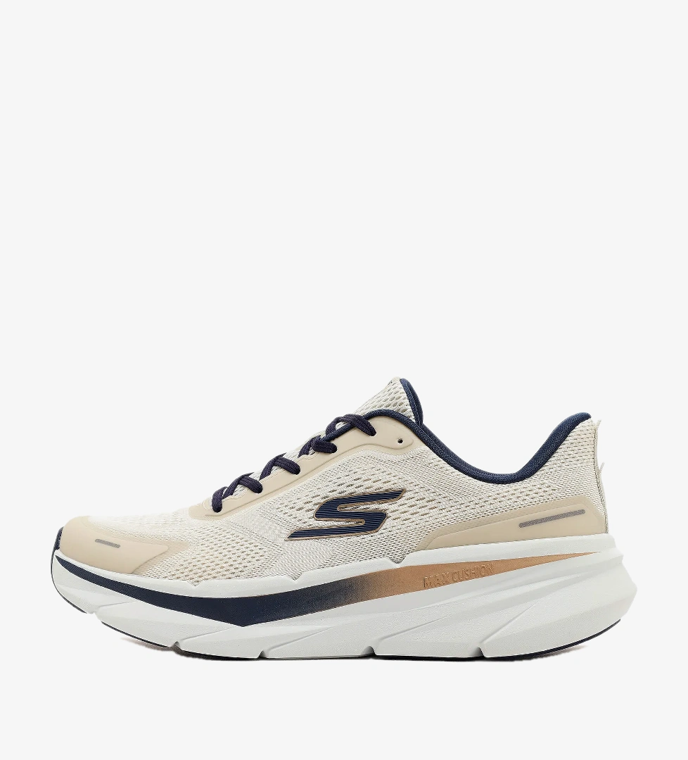 Max Cushioning Premier 3
