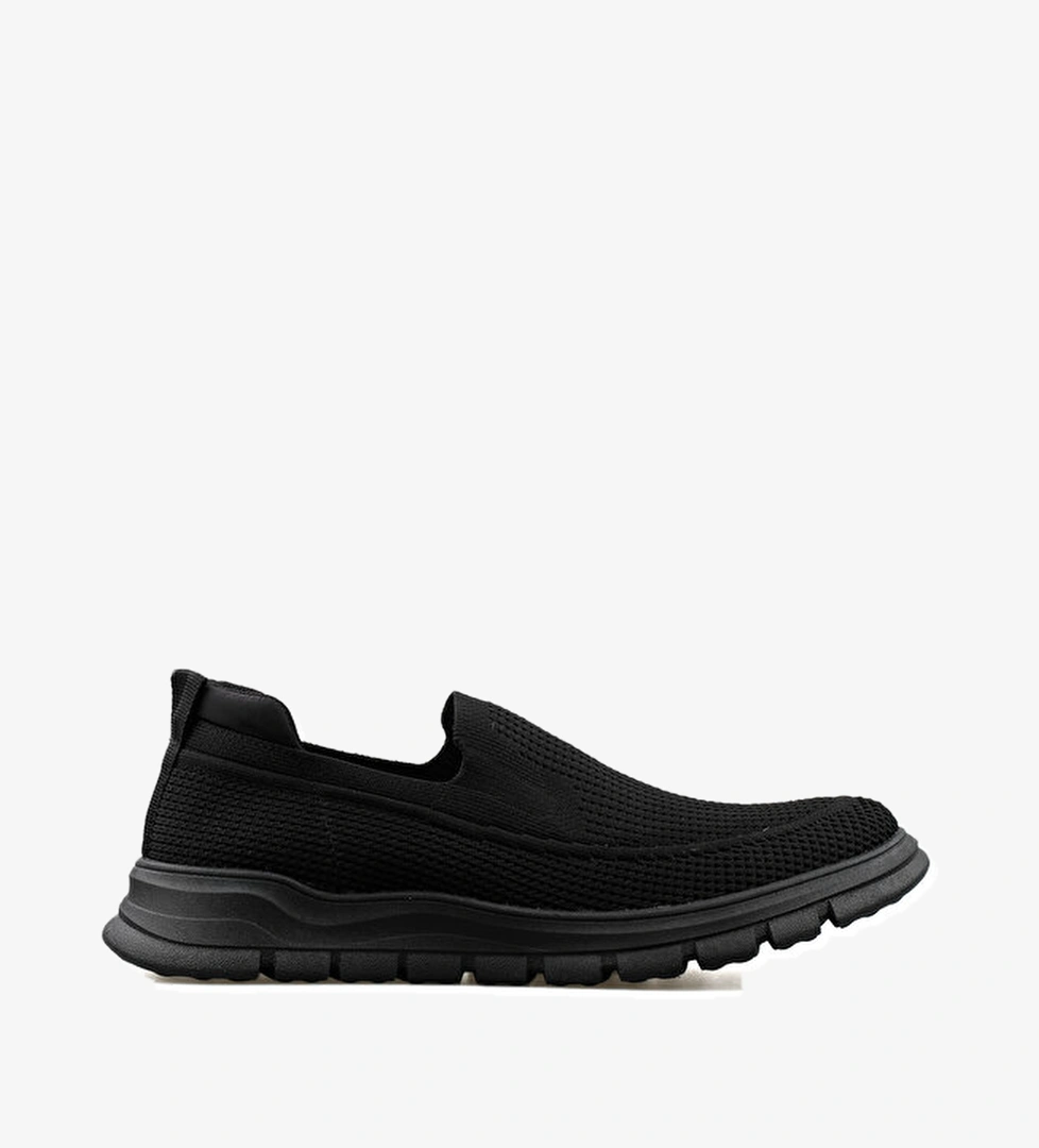 Gamelu Gamelu Ayakkabı Günlük 25YM POINT SIYAH model görseli