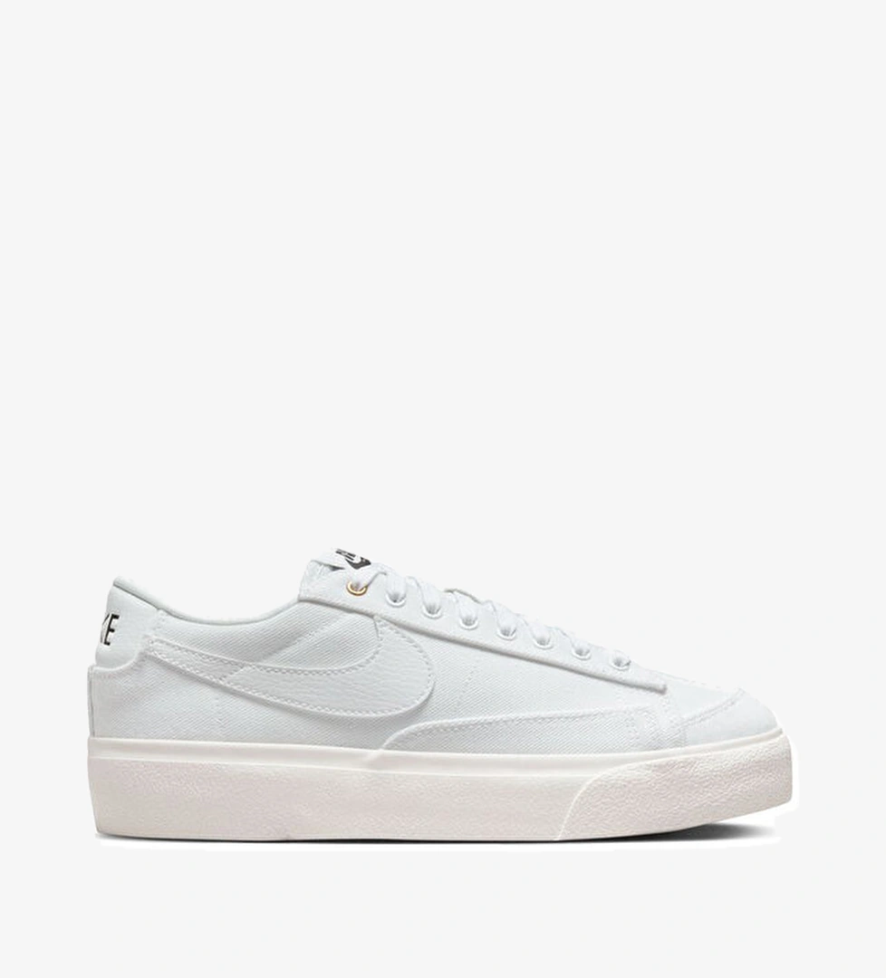 Nike Nike Ayakkabı Günlük W Blazer Low Platform Cnvs model görseli