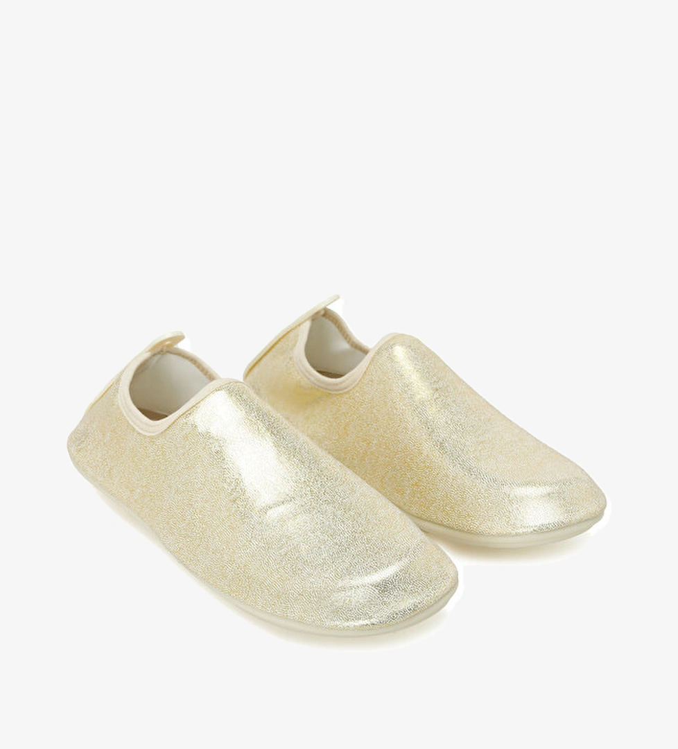 Bilinmeyen Marka Ayakkabı Sandaletler GOLD model görseli