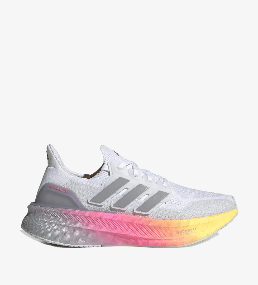 Ultraboost 5 W