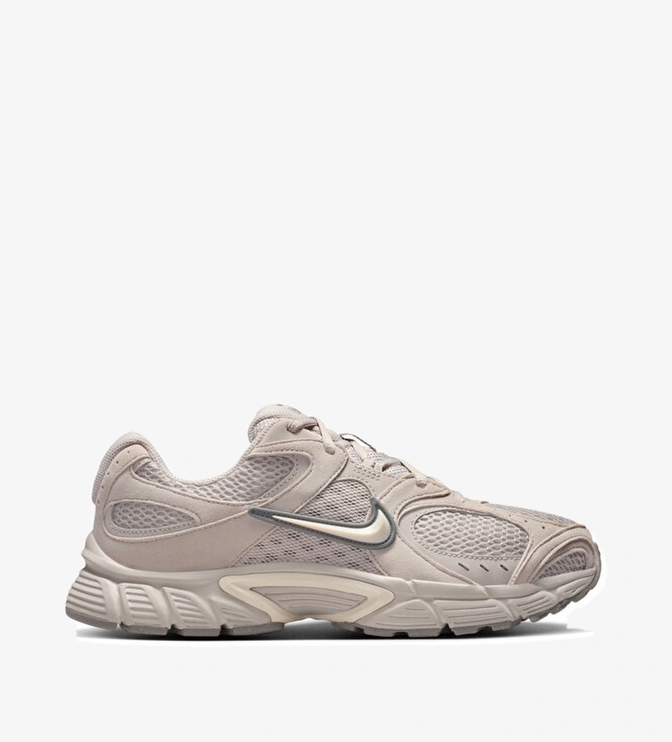 Nike Kahverengi Nike V5 RNR Ayakkabı