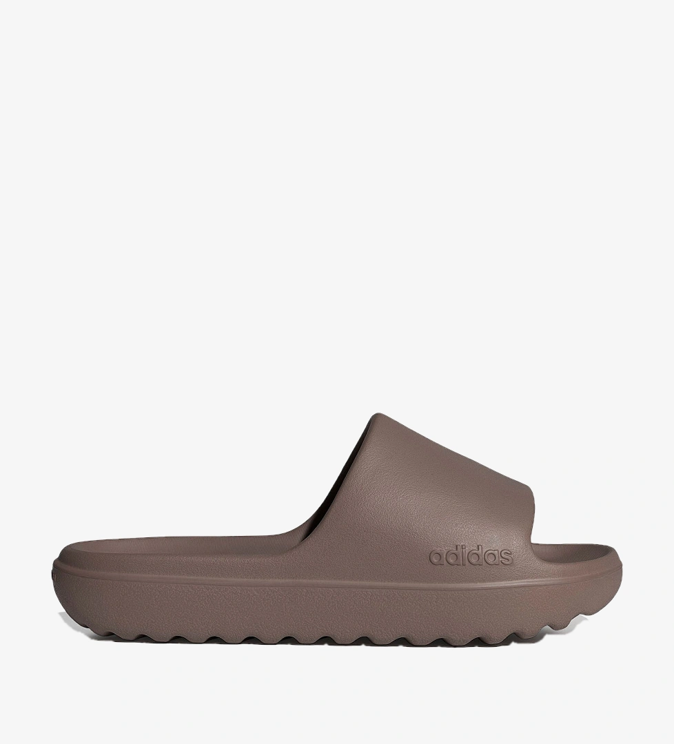 ADILETTE LUMIA