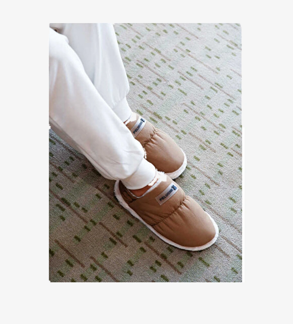 Peluche Peluche Kahverengi Ayakkabı Kadın Terlik Panduf Brown Parachute Par-kki̇ Women Slipper model görseli