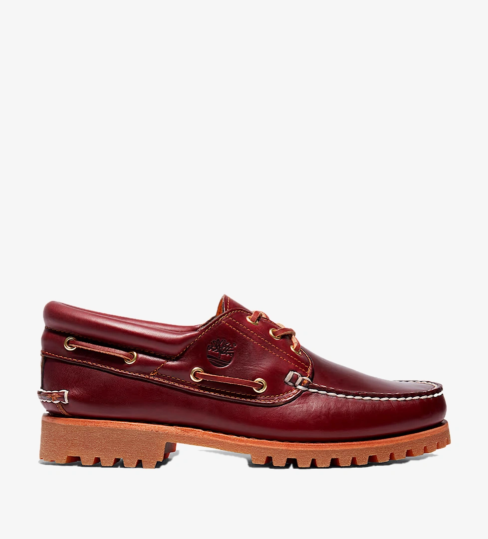 AUTHENTIC BOAT SHOE