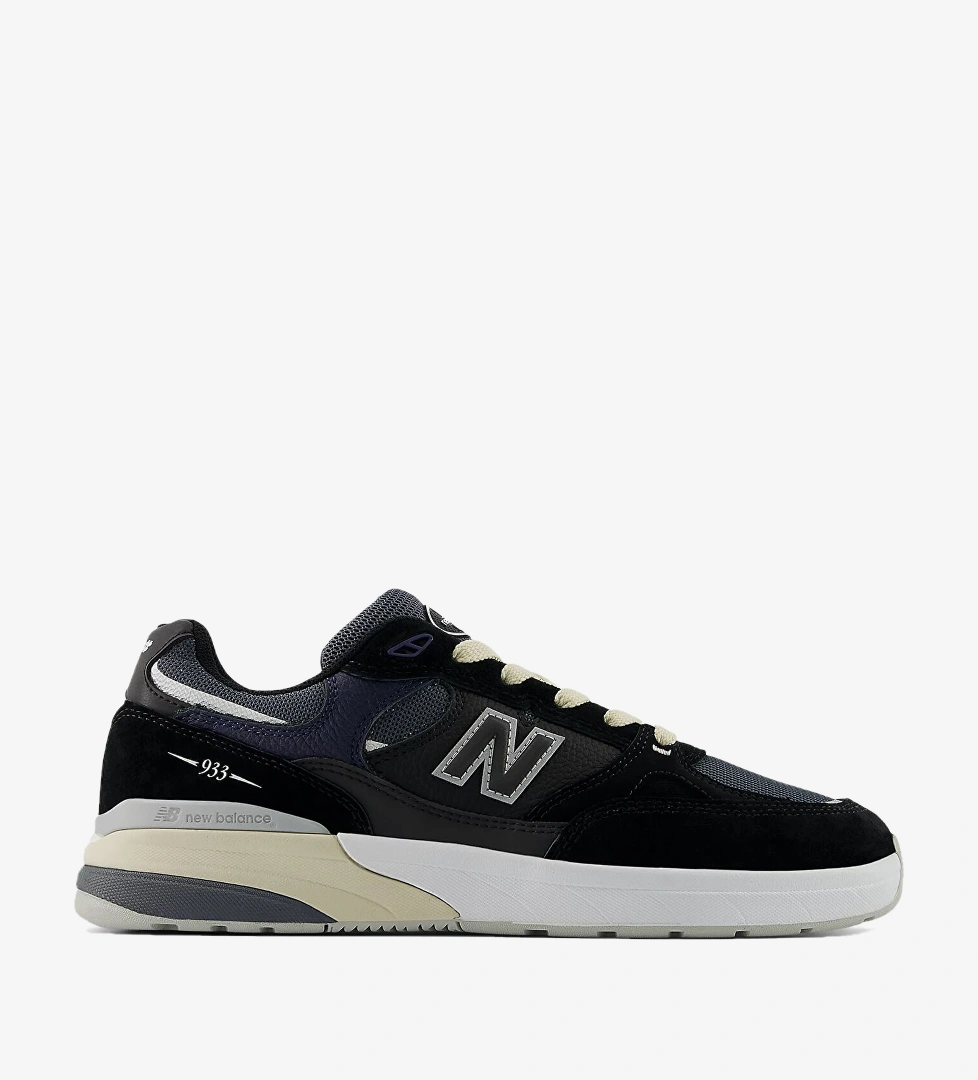 New Balance Siyah New Balance Andrew Reynolds