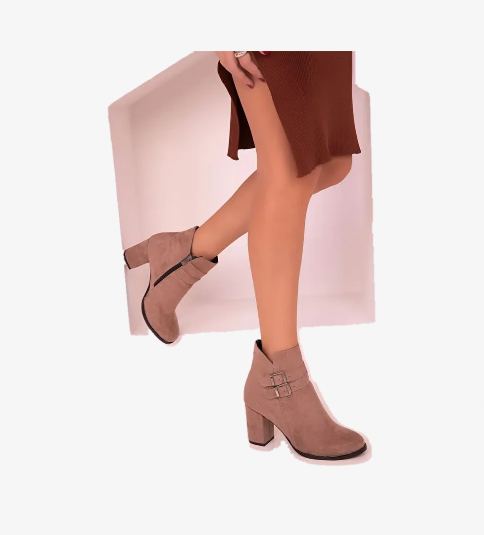 Soho Exclusive Süet Görünümlü Kadın Topuklu Bot model görseli