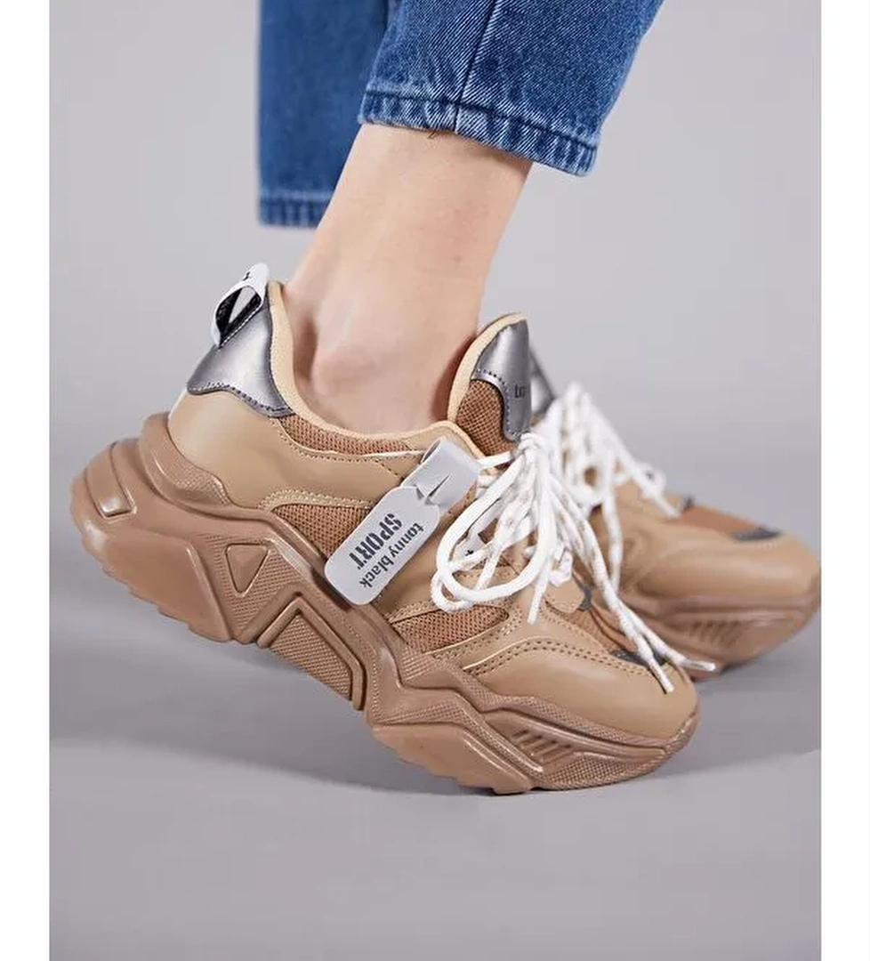 Tonny Black Kadın Toprak Spor Ayakkabı Tbkpl model görseli