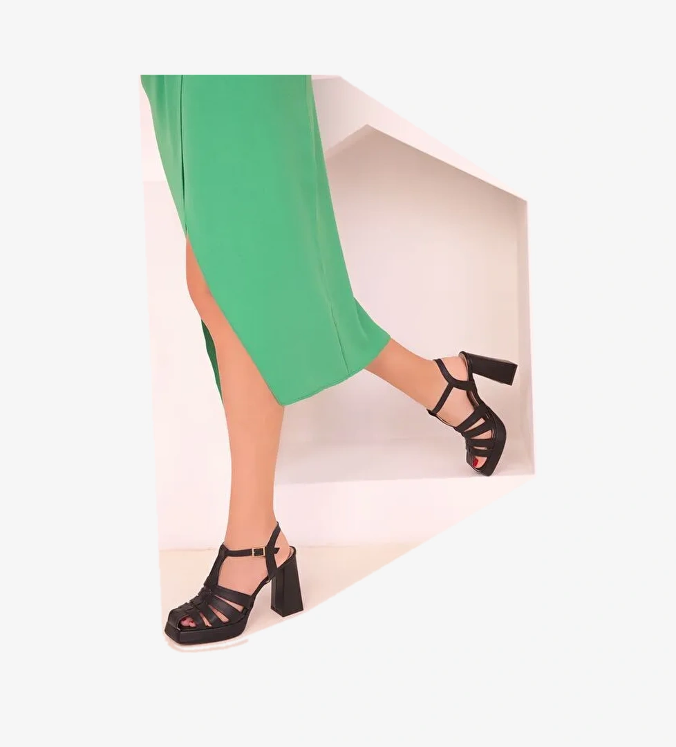 Deri Görünümlü Kadın Topuklu Ayakkabı - Görsel 1