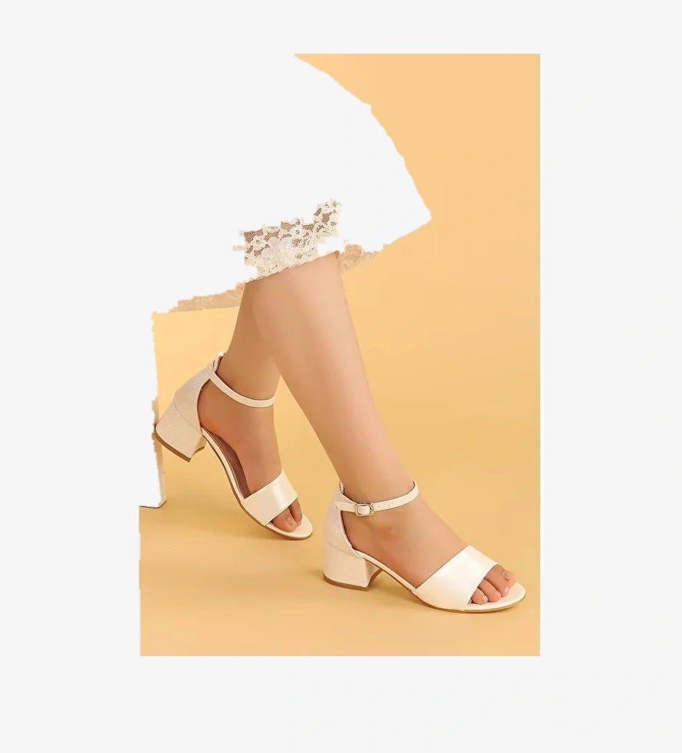 Kız Çocuk 4 Cm Topuklu Sandalet