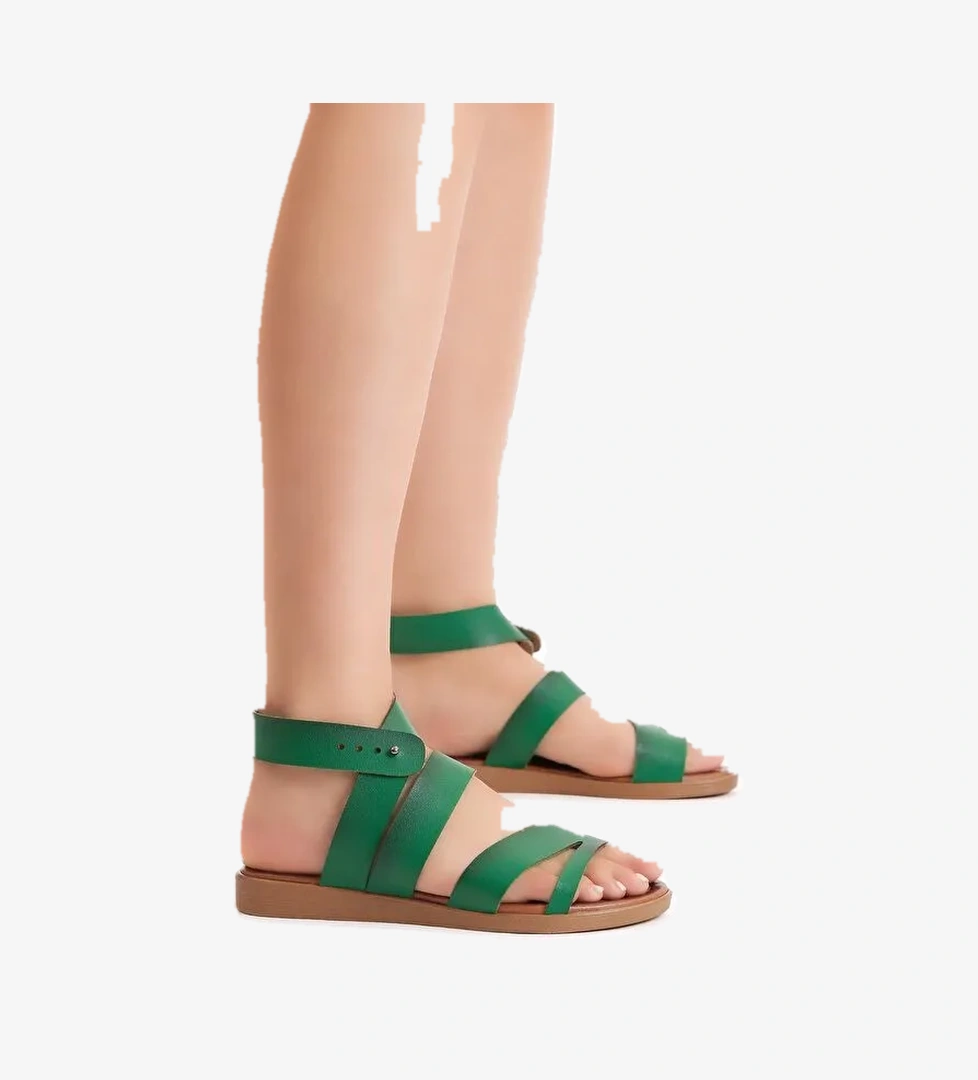 Kadın Çimen Yeşili Rahat Kalıp Çapraz Bantlı Sandalet - Görsel 1