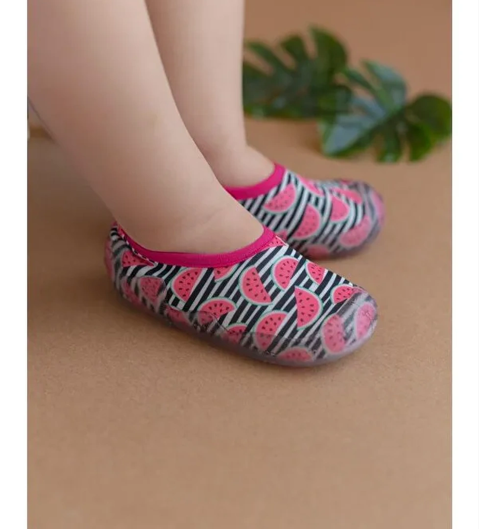 Karpuz Kız Çocuk Kaydırmaz Tabanlı Deniz Ayakkabısı - Görsel 1