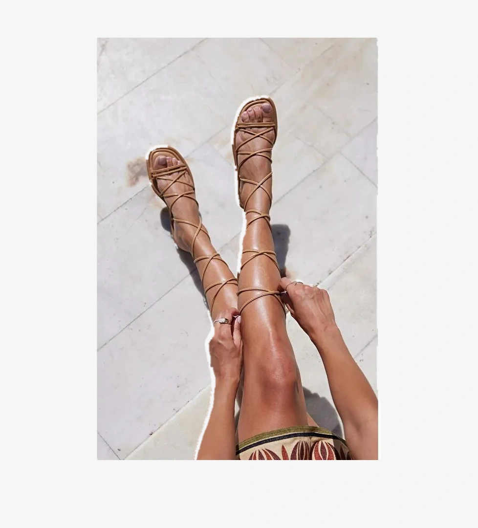 Sarma Bağcıklı Puf Sandalet Vizon - Görsel 1