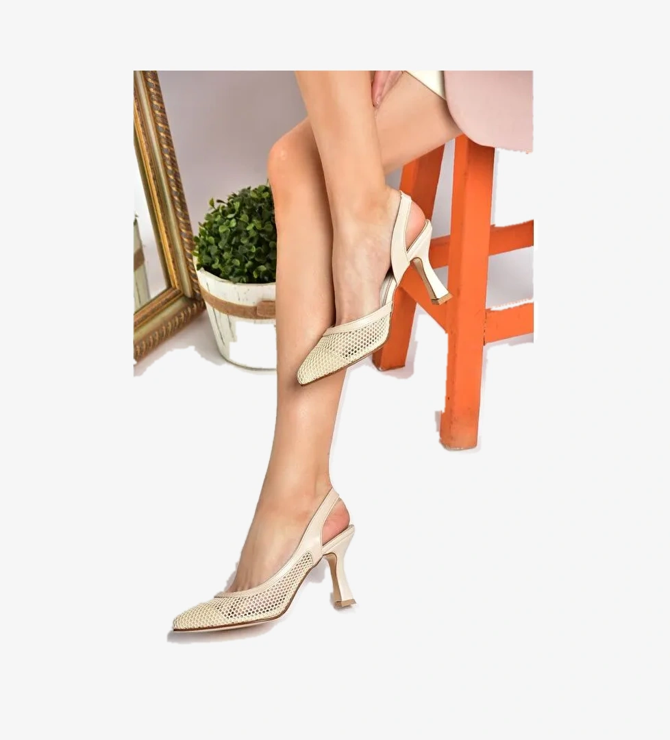 K749432415 Bej Kumaş Detaylı Kadın Topuklu Ayakkabı