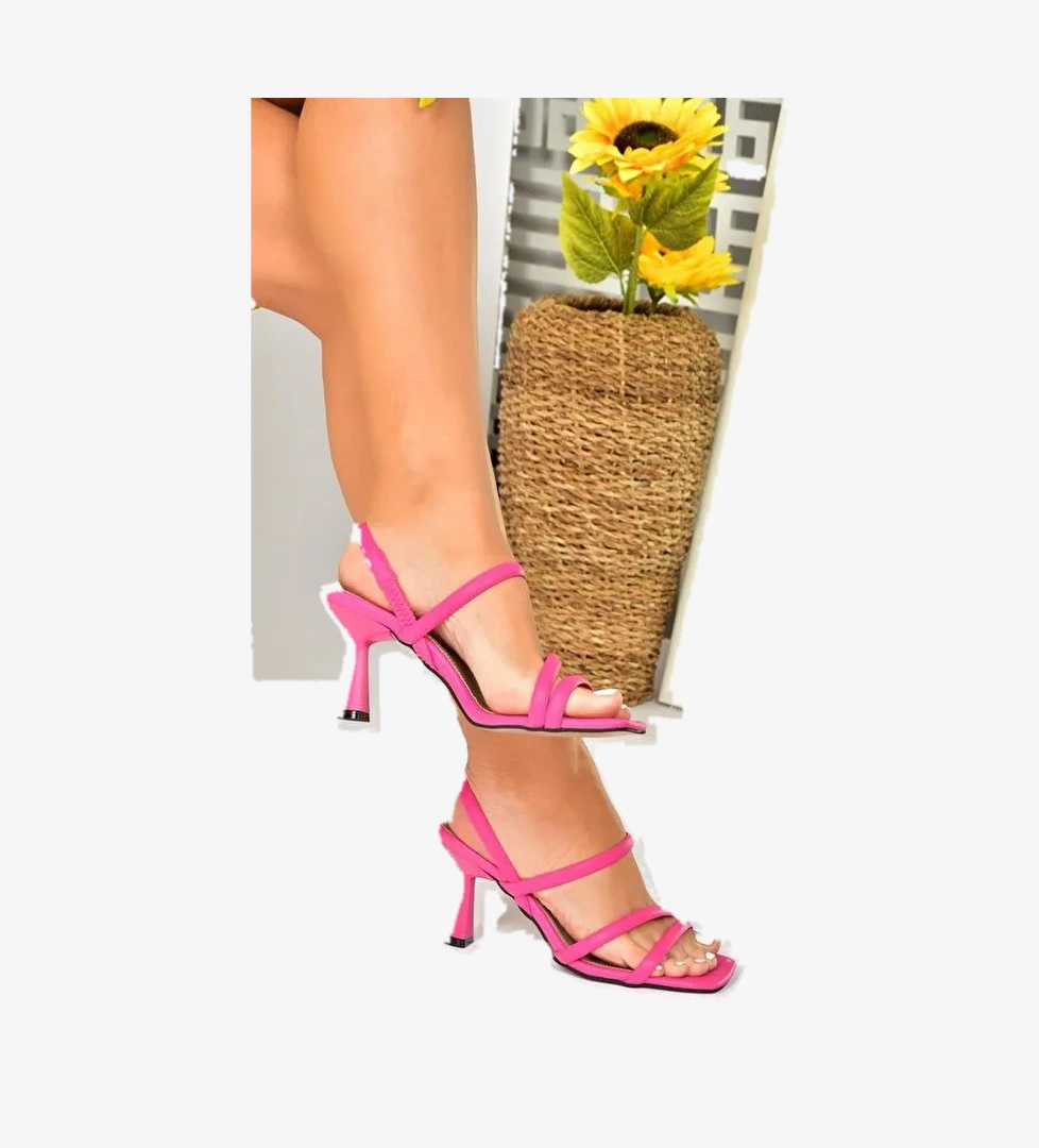 Fuşya İnce Topuklu Kadın Ayakkabı P404471009