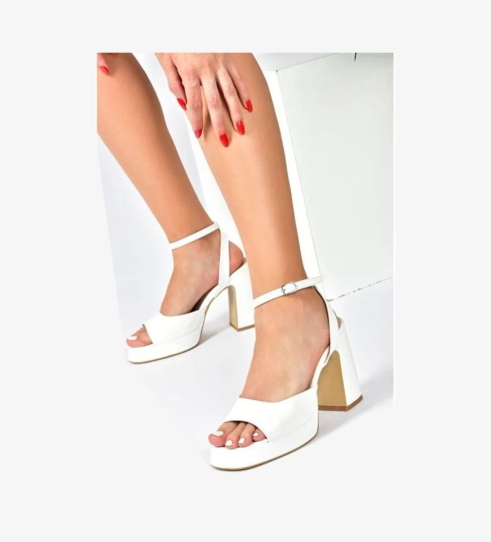 Beyaz Kalın Platform Topuklu Kadın Ayakkabı M570345609