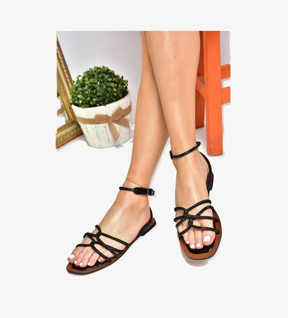 P380422209 Siyah Taşlı Kadın Sandalet - Görsel 1