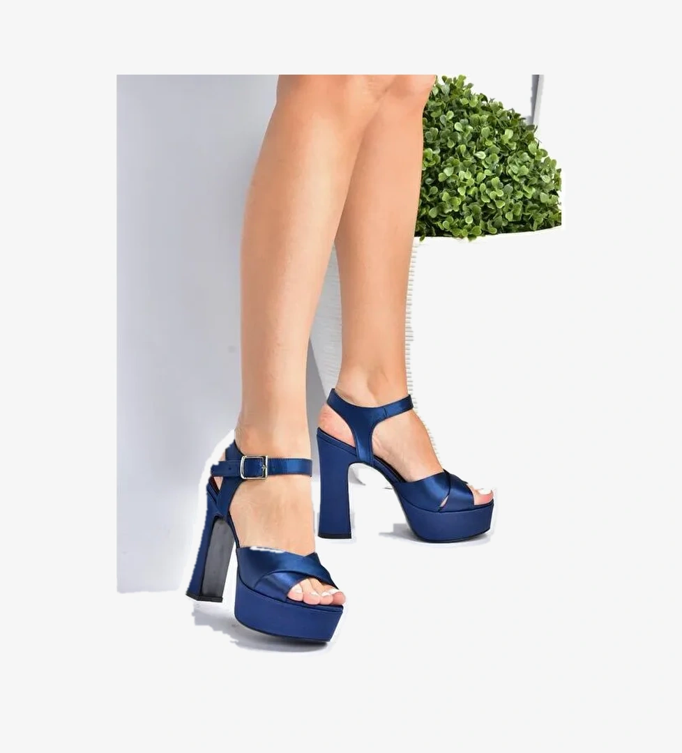 Lacivert Saten Kumaş Platform Topuklu Kadın Abiye Ayakkabı M348202404