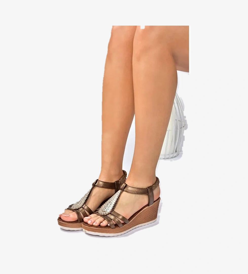 Bakır Taşlı Dolgu Topuklu Günlük Kadın Sandalet M258316109 - Görsel 1