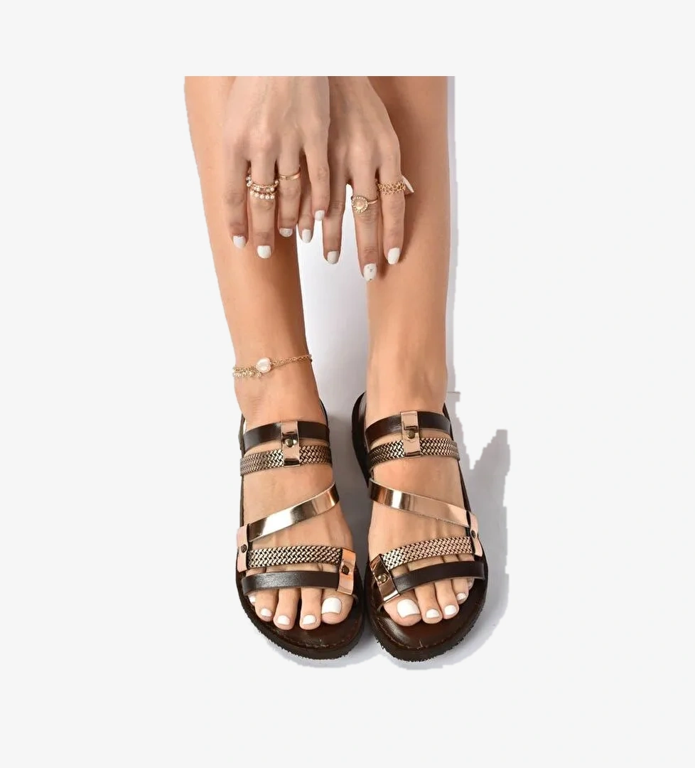 Kahverengi/Bronz Hakiki Deri Kadın Sandalet K374680103