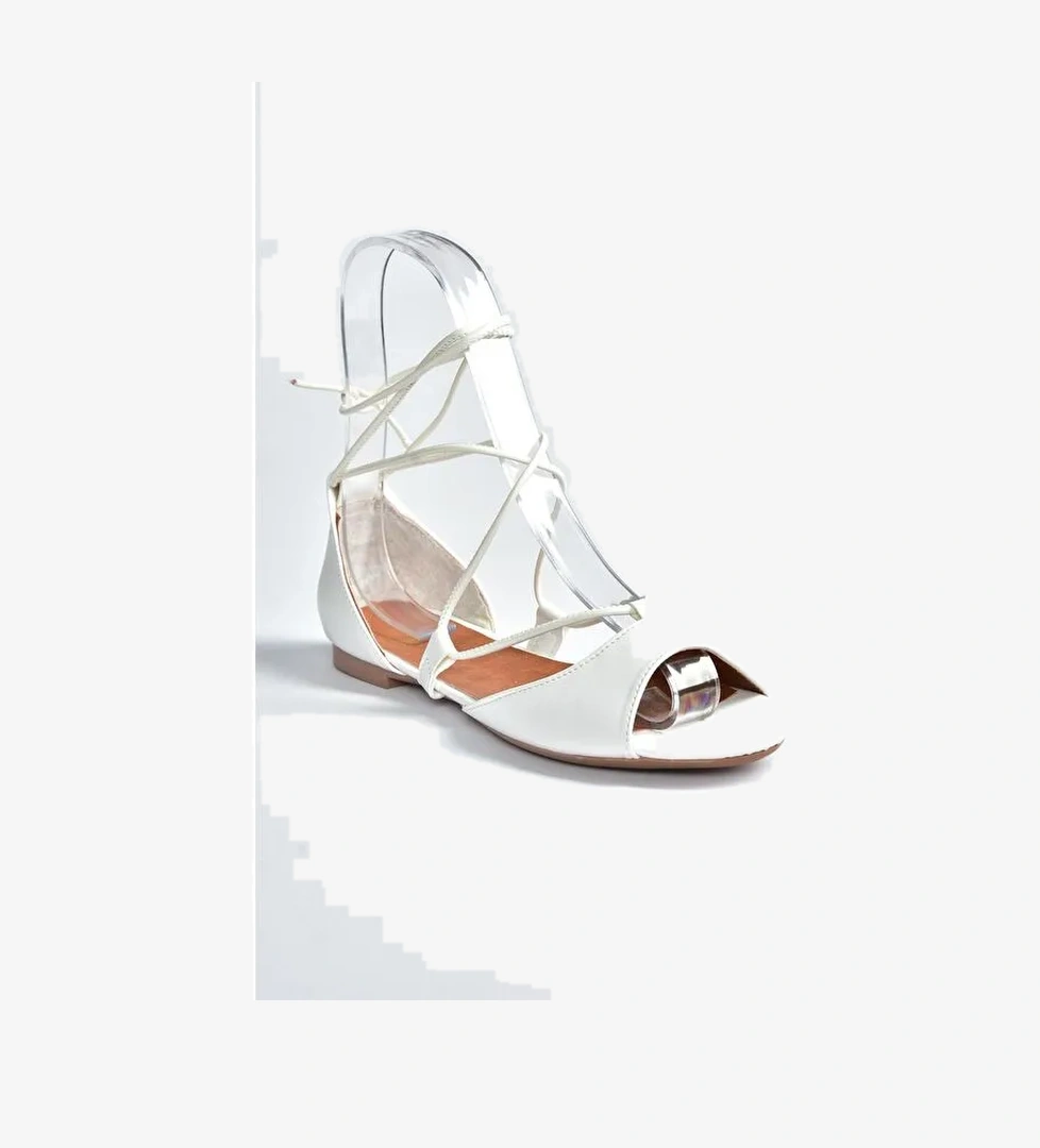 Beyaz İpli Kadın Sandalet B726547309