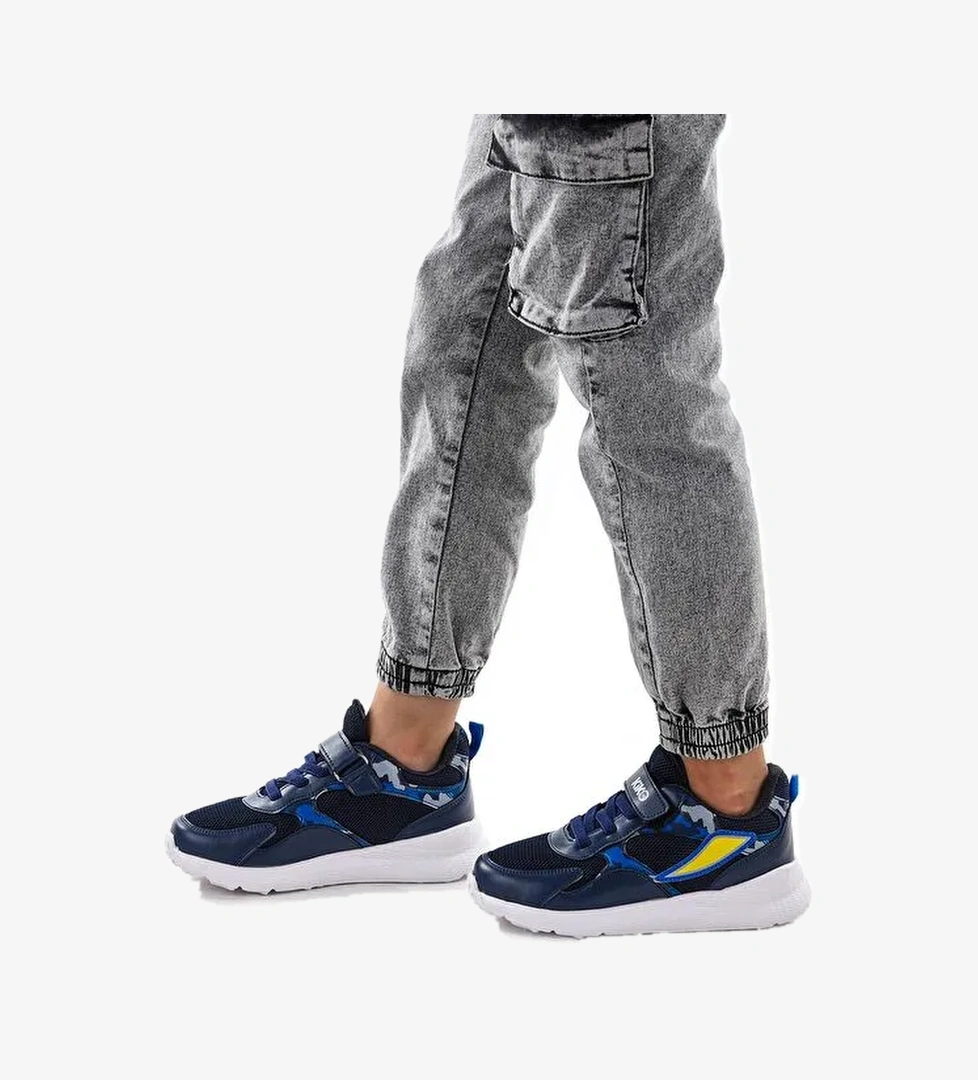 Cırtlı Fileli Erkek Çocuk Spor Ayakkabı 3004