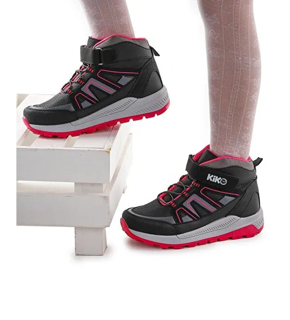 Termo Taban Cırtlı Kız Çocuk Spor Bot Ayakkabı 300 - Görsel 1