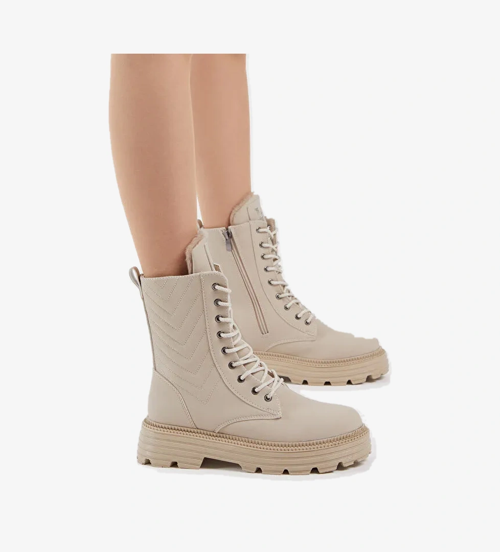 Kadın Krem Cilt Kalın Taban Nakışlı Bağcıklı ve Fermuarlı Bot