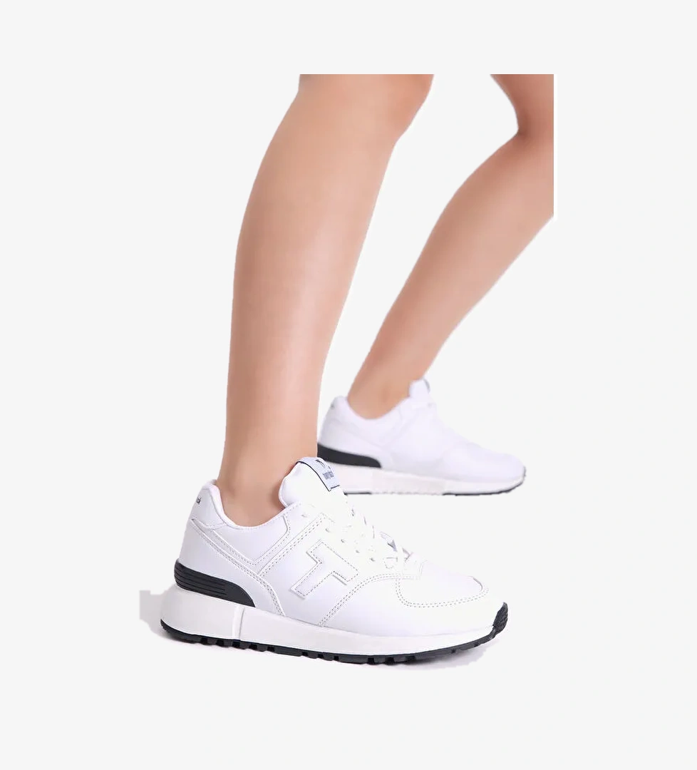 Unisex Beyaz Kaymaz Eva Taban Bağcıklı Spor Ayakkabı