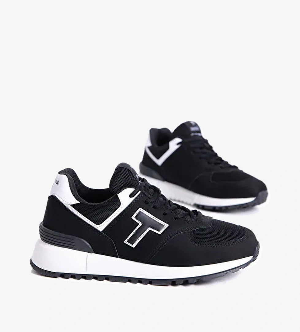 Unisex Siyah Beyaz Kaymaz Eva Taban Bağcıklı Spor Ayakkabı