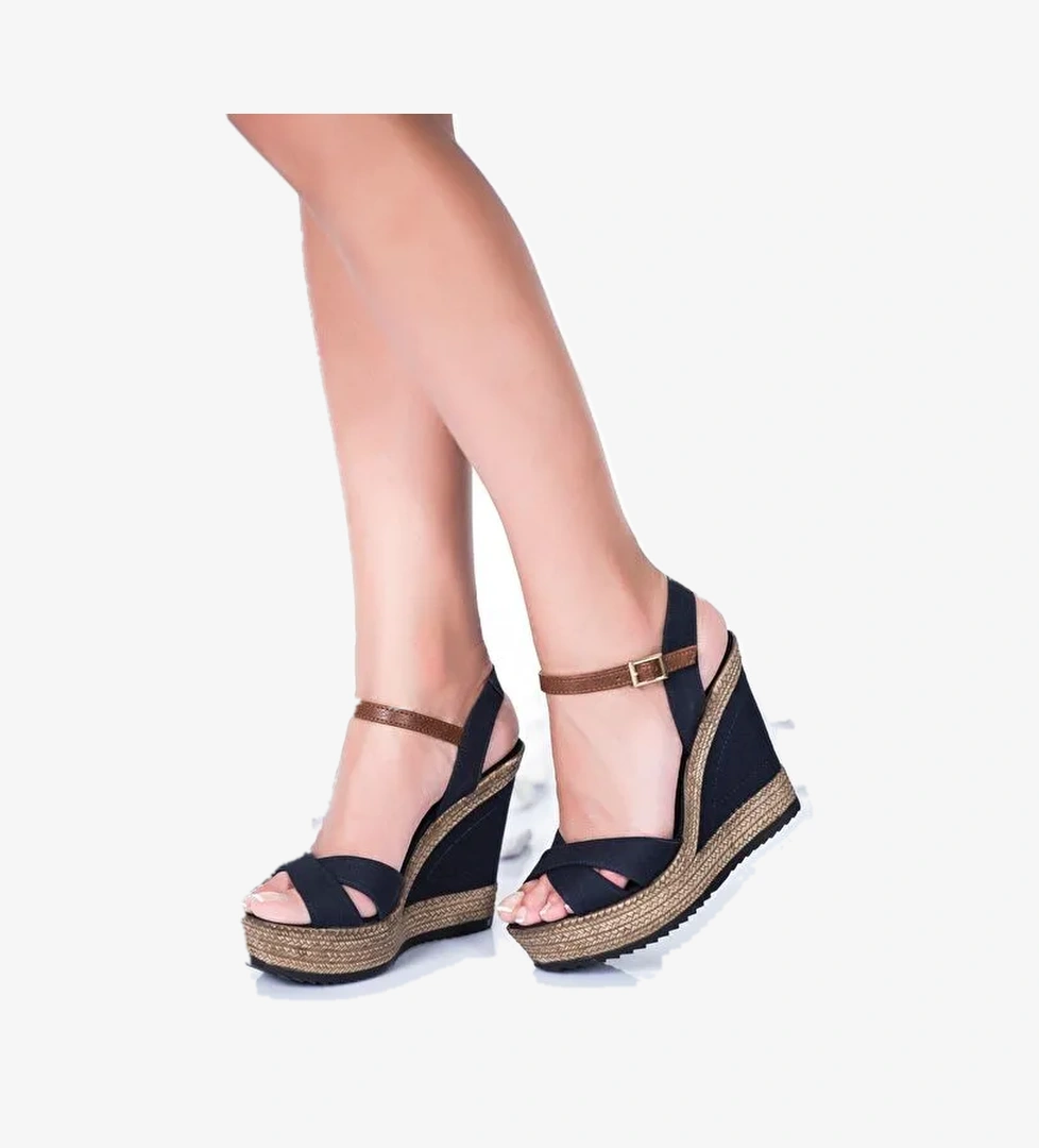 Fox Shoes 9674070905 Dolgu Taban Kadın Ayakkabı model görseli