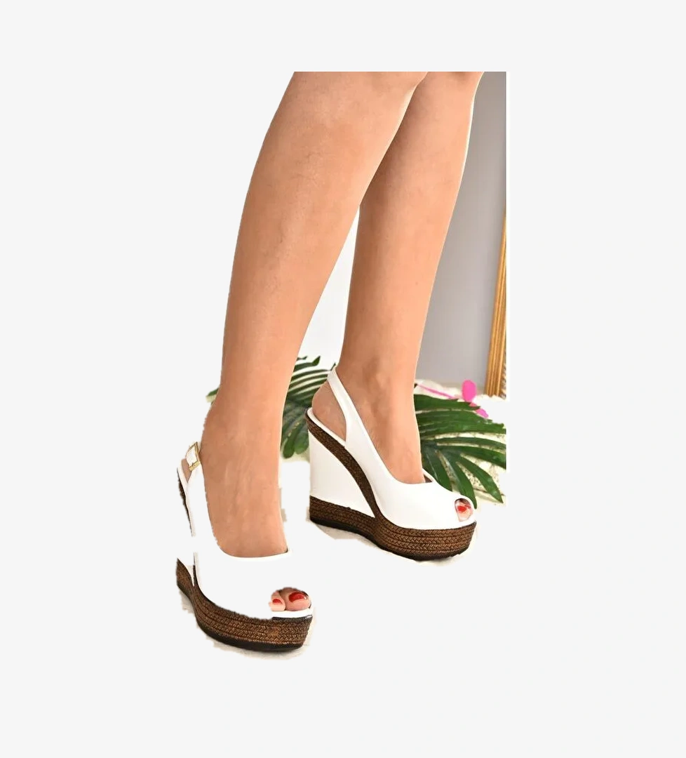 9674070803 Beyaz Dolgu Taban Kadın Ayakkabı