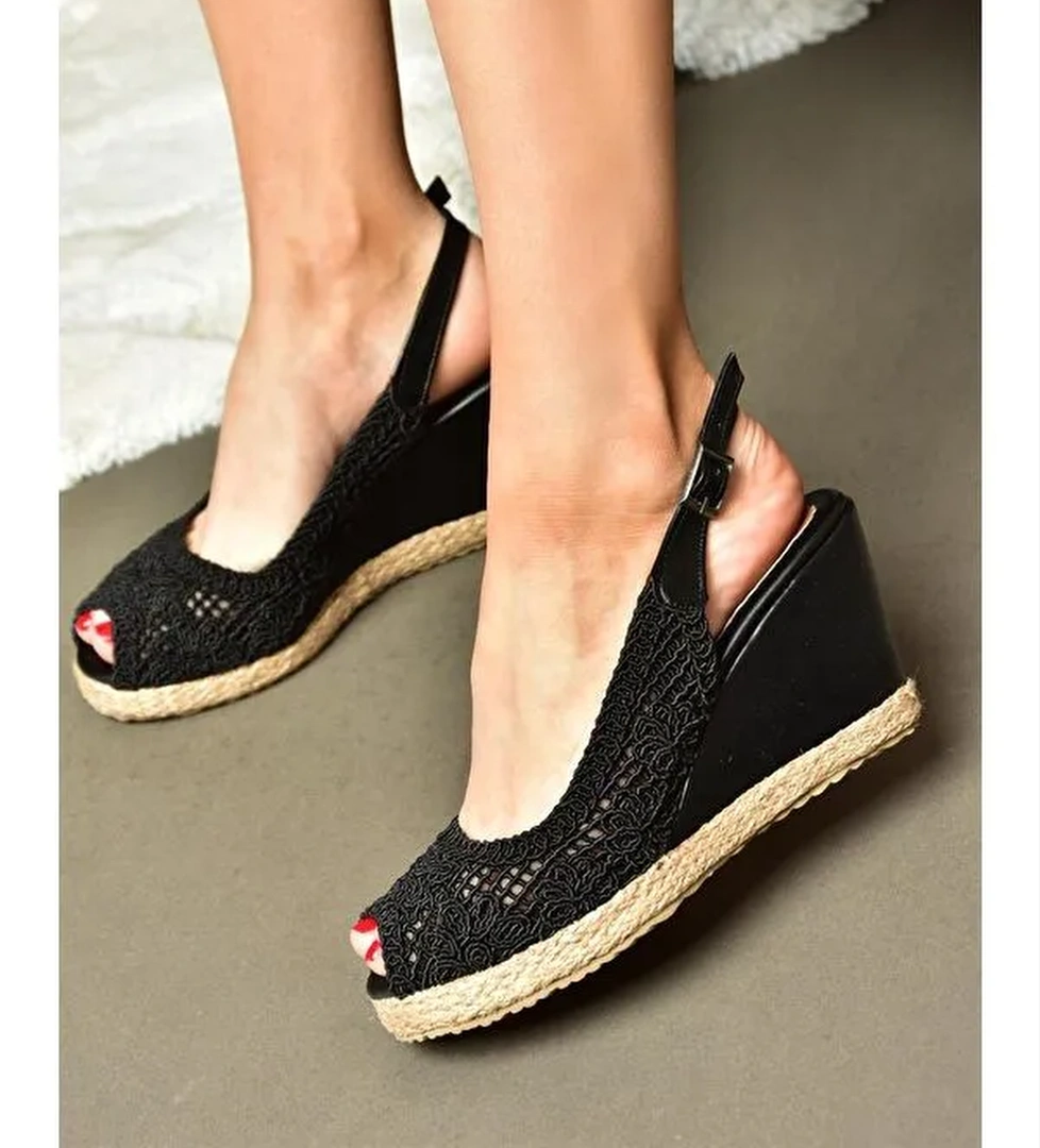 P241011606 Siyah Dolgu Taban Kadın Ayakkabı - Görsel 1