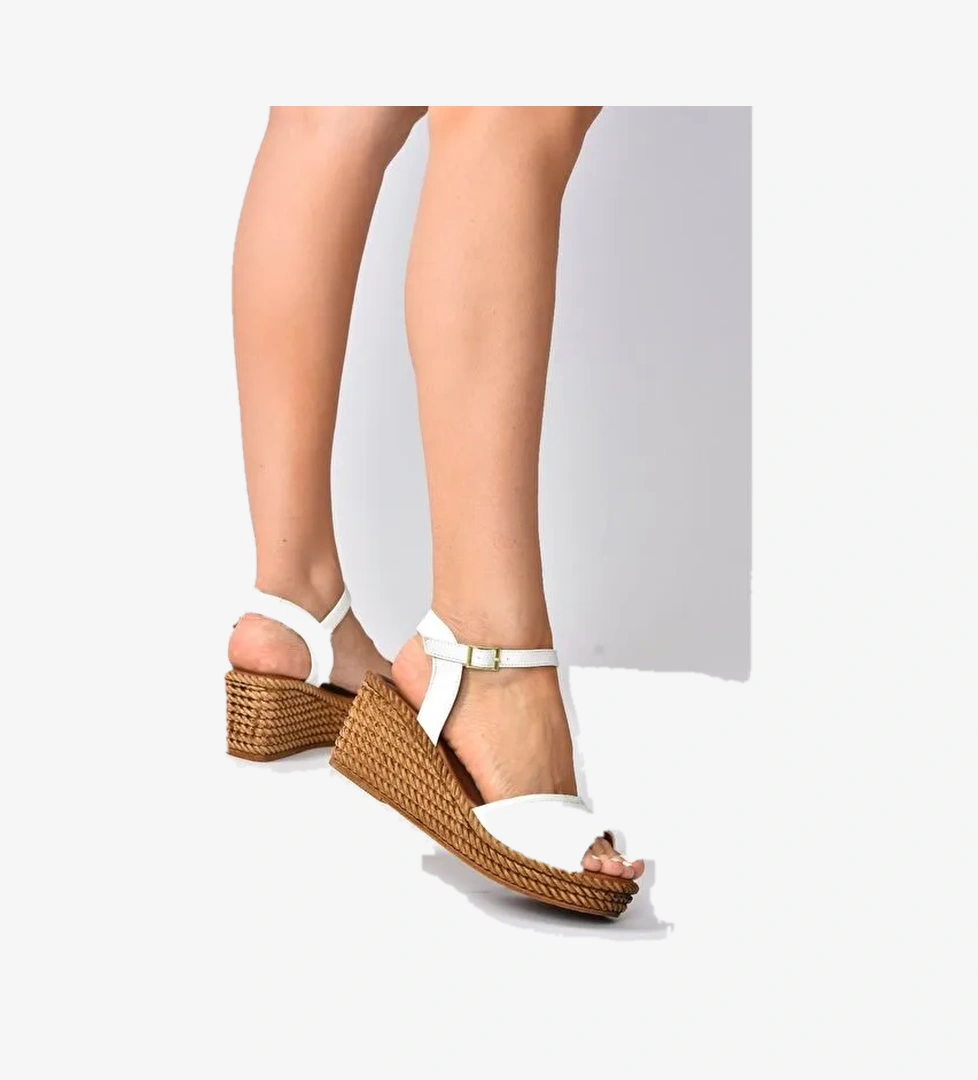 K674192209 Beyaz Dolgu Taban Kadın Ayakkabı - Görsel 1