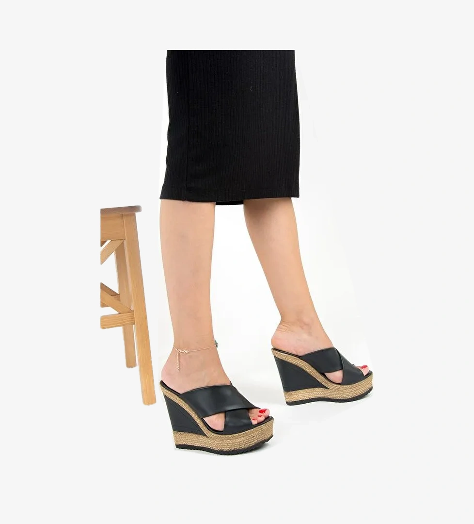 F674072009 Siyah Kadın Terlik - Görsel 1