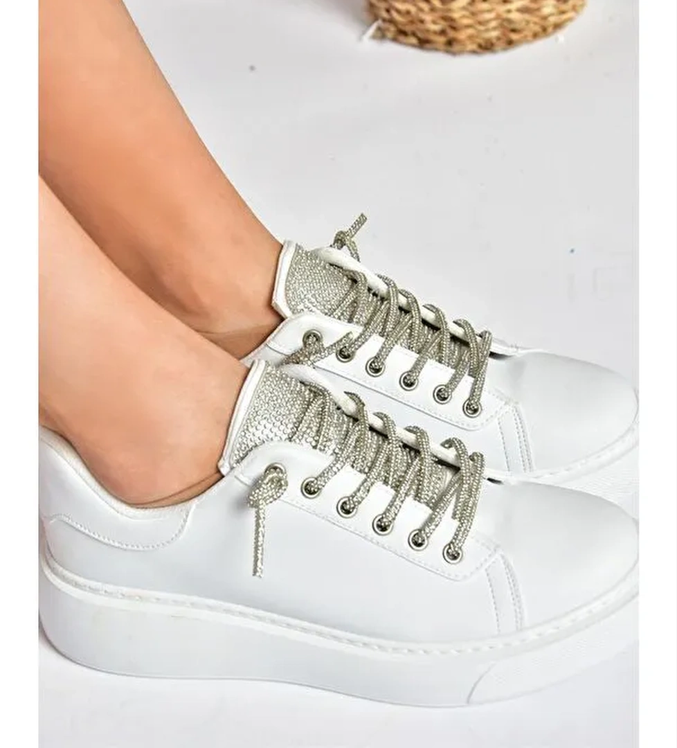 P602001709 Beyaz Kadin Sneakers