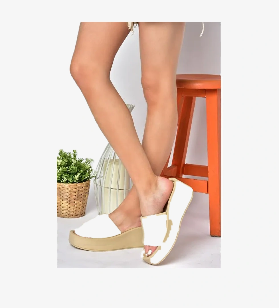 P267085804 Bej Kadın Terlik