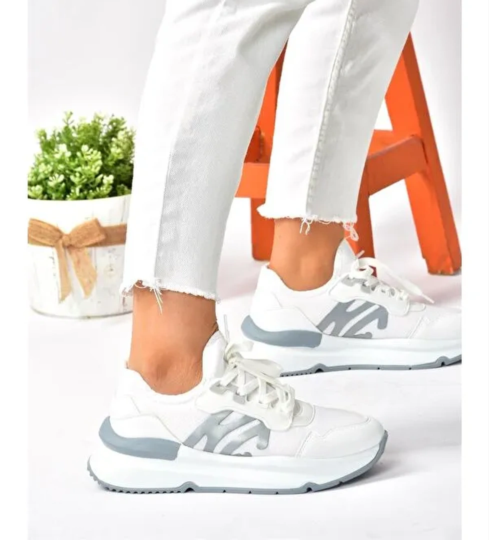 P973516904 Beyaz Kadin Sneakers
