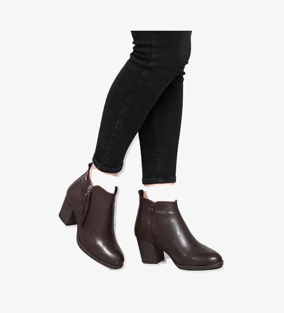 Gönderi̇(r) Sivri Burun Kauçuk Taban Topuklu Fermuarlı Püsküllü Kadın Günlük Bot 22431 model görseli