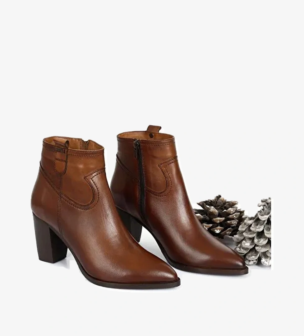 Hakiki Deri Sivri Burun Topuklu Fermuarlı Kadın Günlük Bot 39499 - Görsel 1